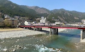 花緑里-Hanamidori-乙原のやど 岐阜下呂温泉郡上飛騨金山湖畔リゾート